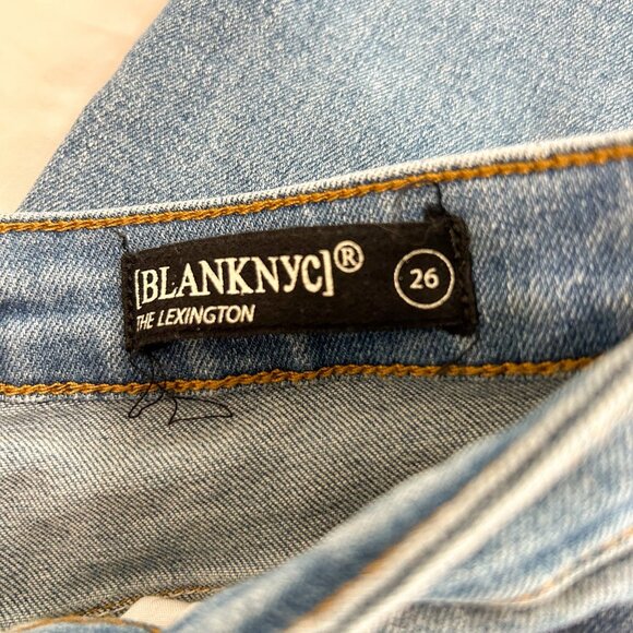 BlankNYC The Lexington Slim Straight Leg Jeans Distressed Knee Blue 26 EUC - Picture 3 of 8